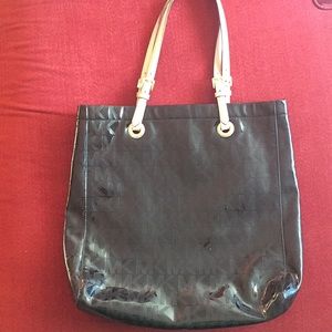 Michael Kors tote.